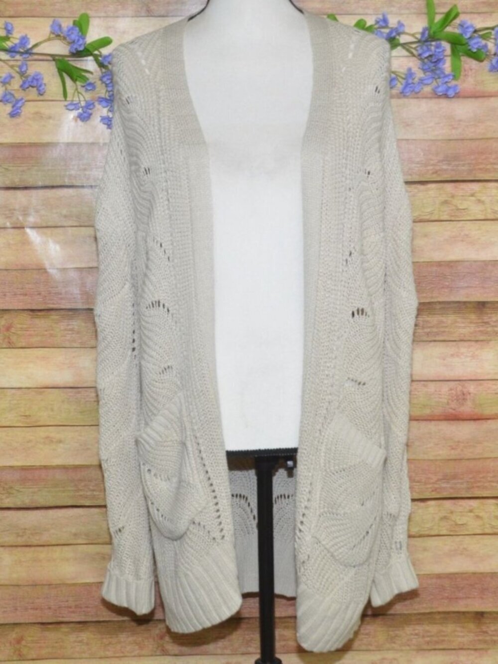 Pink Rose Oatmeal Tan Crochet Open Front Cardigan Sweater Size M Pockets Office